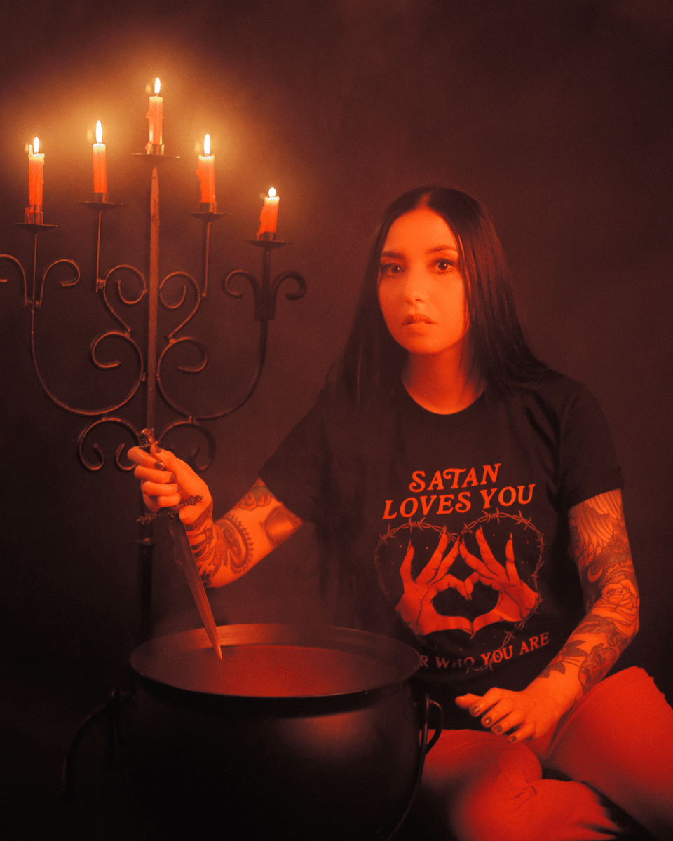 Right banner design for the T-Shirts collection